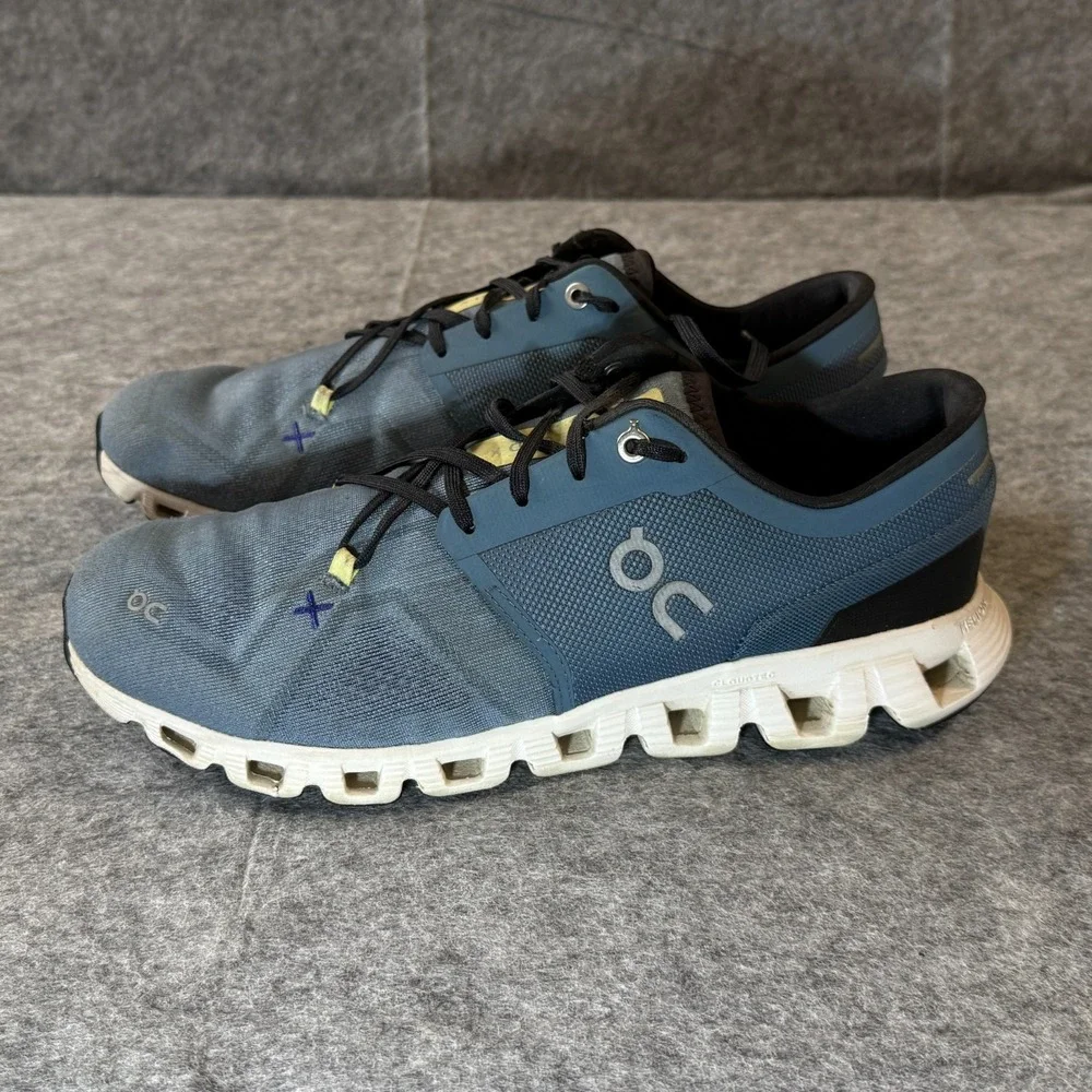 On Running Cloud X 3 Pewter White Size 9 Athletic Training Running Walking Shoes